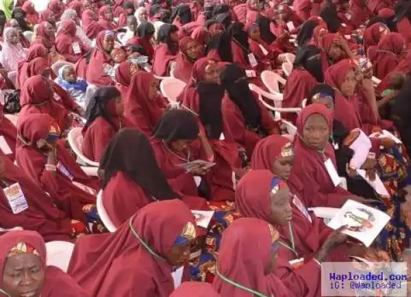 Economic downturn halts northern Nigeria mass weddings